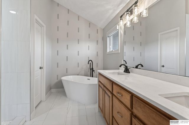 20191 Nina Street, Omaha, NE 68130