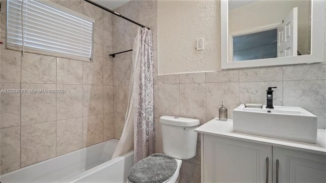 19458 NW 28th Pl 19458, Miami Gardens, FL 33056