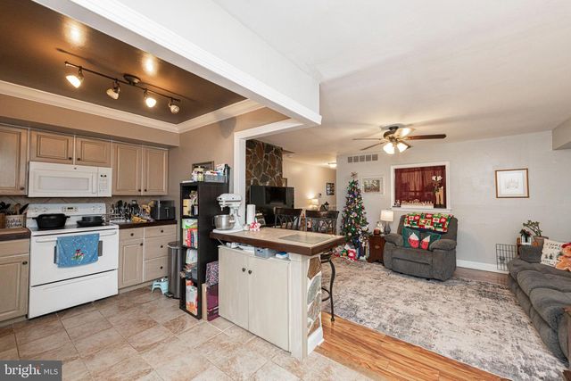 108 ORCHARD CT, Royersford, PA 19468