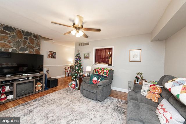 108 ORCHARD CT, Royersford, PA 19468