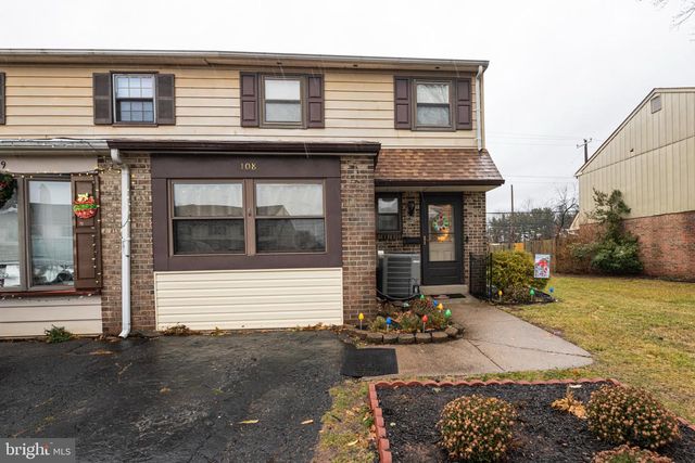108 ORCHARD CT, Royersford, PA 19468