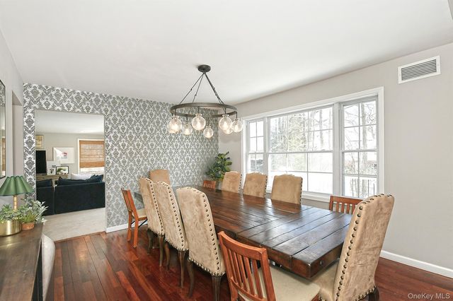 11 Westfield Drive, Centerport, NY 11721