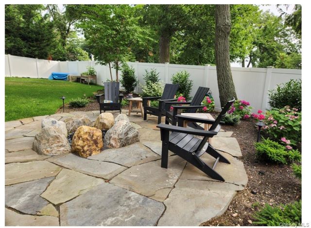 11 Westfield Drive, Centerport, NY 11721