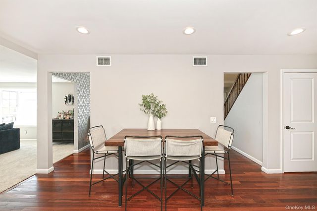 11 Westfield Drive, Centerport, NY 11721