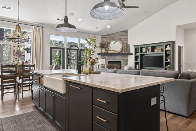 400 N Timberfield Ln, Liberty Lake, WA 99019