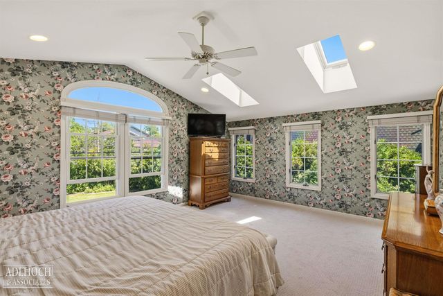 1254 Berkshire Road, Grosse Pointe, MI 48230