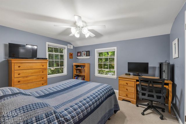 1254 Berkshire Road, Grosse Pointe, MI 48230
