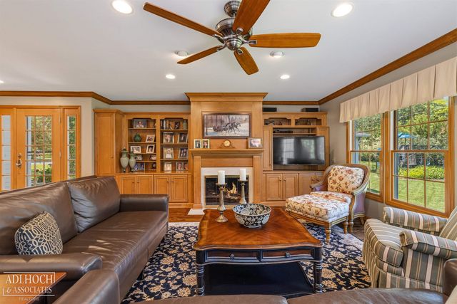 1254 Berkshire Road, Grosse Pointe, MI 48230