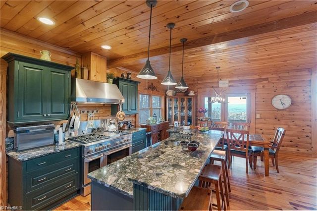258 Gabriel Way, Moravian Falls, NC 28654