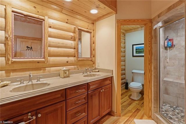 258 Gabriel Way, Moravian Falls, NC 28654