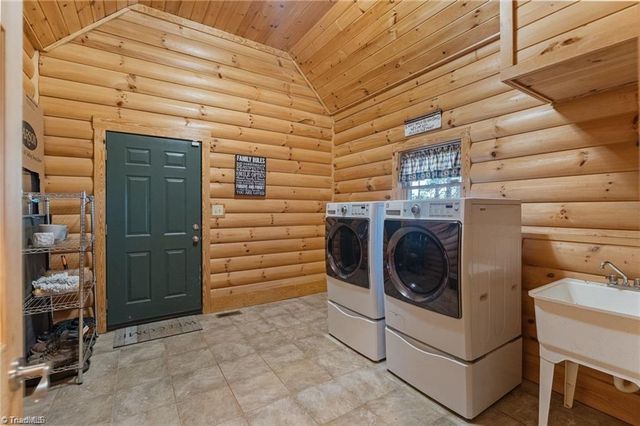 258 Gabriel Way, Moravian Falls, NC 28654