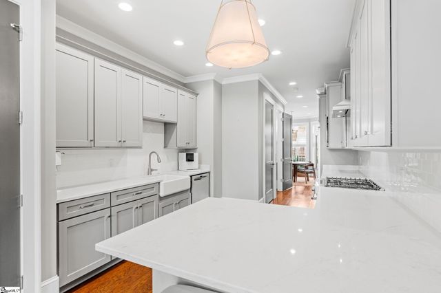 100 S Hudson Street Unit A6, Greenville, SC 29601