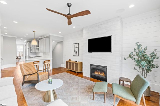 100 S Hudson Street Unit A6, Greenville, SC 29601