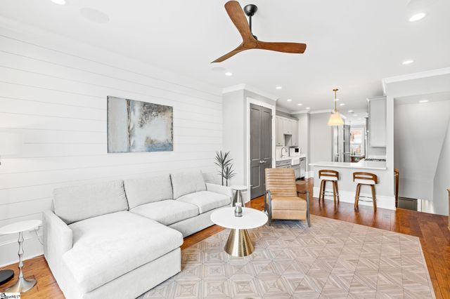 100 S Hudson Street Unit A6, Greenville, SC 29601