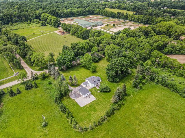 6170 Gregory Road, Webster Twp, MI 48130