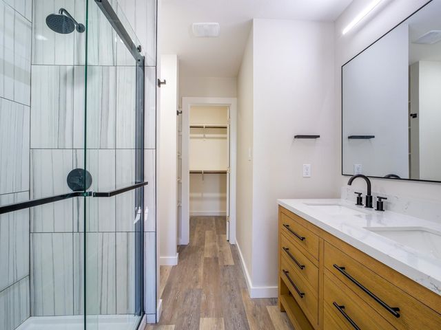 303 Cedarhill DR, Granite Shoals, TX 78654