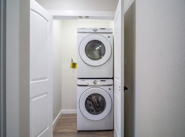 303 Cedarhill DR, Granite Shoals, TX 78654