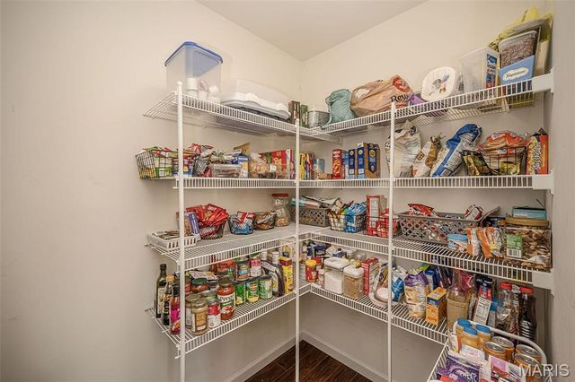 126 Riverdale Woods Circle, O'fallon, MO 63366