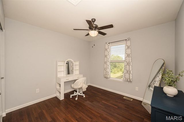 126 Riverdale Woods Circle, O'fallon, MO 63366