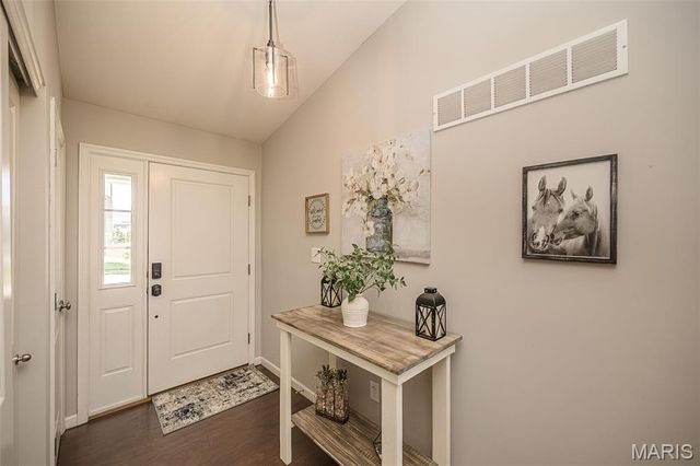 126 Riverdale Woods Circle, O'fallon, MO 63366