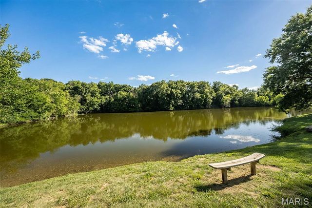 126 Riverdale Woods Circle, O'fallon, MO 63366