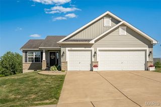 126 Riverdale Woods Circle, O'fallon, MO 63366