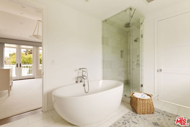 524 Ocampo Drive, Los Angeles, CA 90272