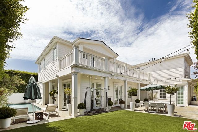 524 Ocampo Drive, Los Angeles, CA 90272