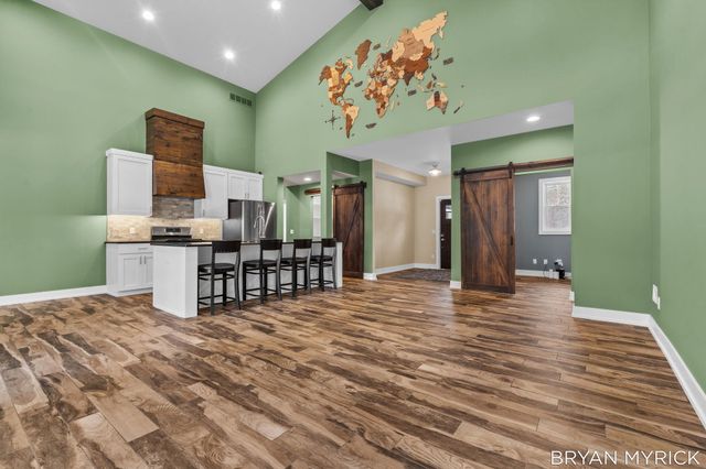 4656 Arbor Trail, Laketown Twp, MI 49423