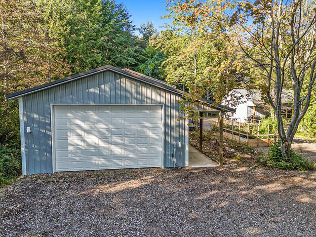 4656 Arbor Trail, Laketown Twp, MI 49423