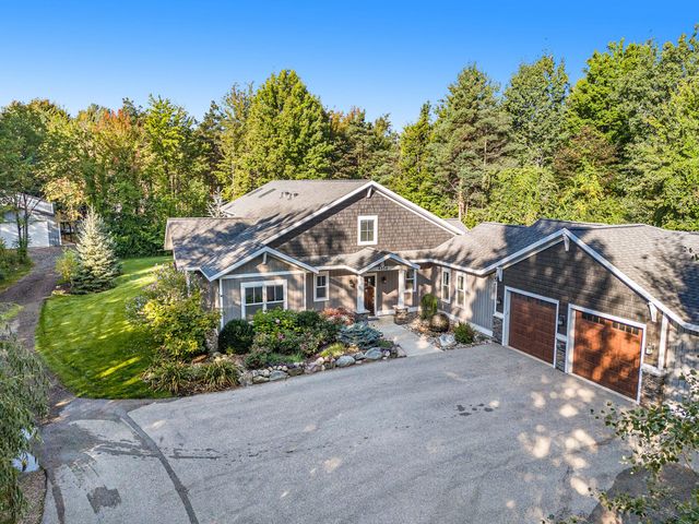 4656 Arbor Trail, Laketown Twp, MI 49423