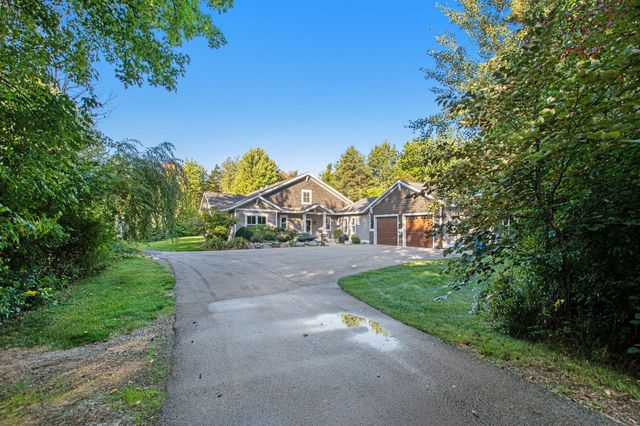 4656 Arbor Trail, Laketown Twp, MI 49423