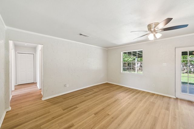 603 N 4th Street, Sanger, TX 76266