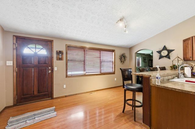 1691 Dyer Road, Grove City, OH 43123