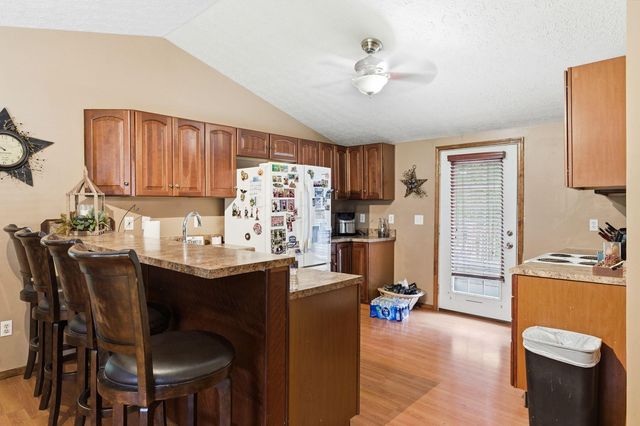 1691 Dyer Road, Grove City, OH 43123