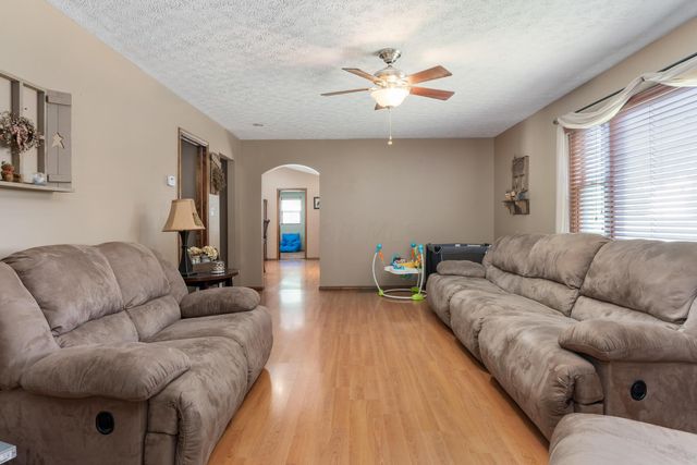 1691 Dyer Road, Grove City, OH 43123