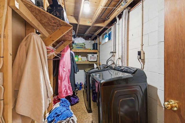 1691 Dyer Road, Grove City, OH 43123