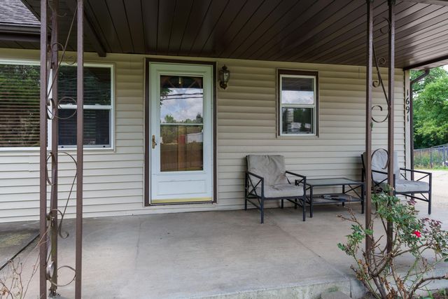 1691 Dyer Road, Grove City, OH 43123