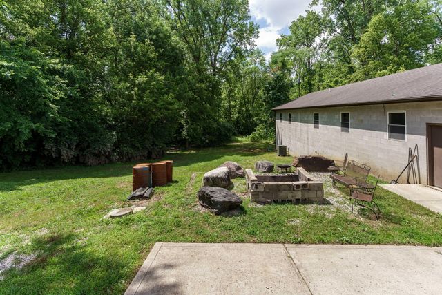 1691 Dyer Road, Grove City, OH 43123