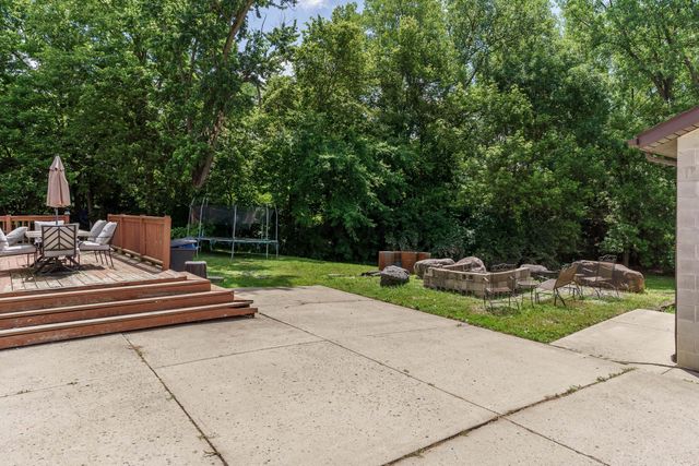 1691 Dyer Road, Grove City, OH 43123