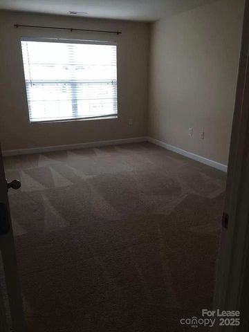 345 Sandy Spring Lane, Clover, SC 29710