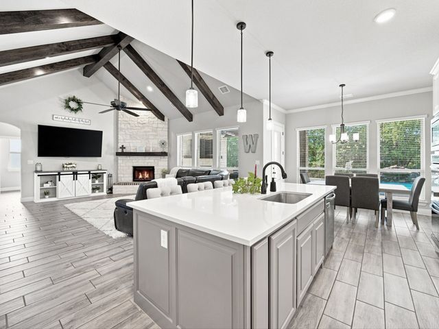 128 Paradise Oaks Court, Paradise, TX 76073
