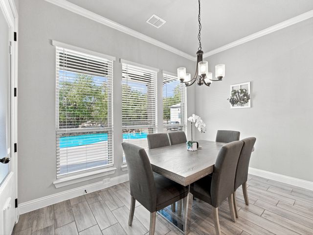 128 Paradise Oaks Court, Paradise, TX 76073