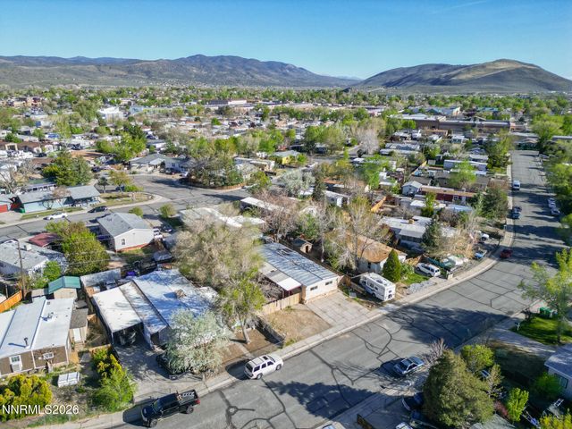 2325 Columbia Way, Carson City, NV 89706