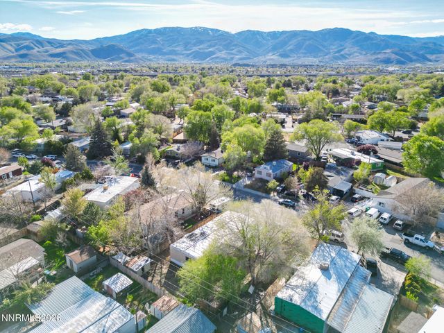 2325 Columbia Way, Carson City, NV 89706