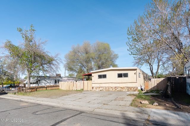 2325 Columbia Way, Carson City, NV 89706