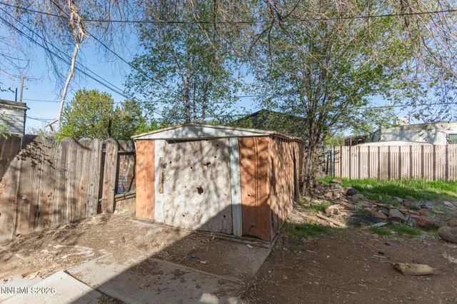 2325 Columbia Way, Carson City, NV 89706