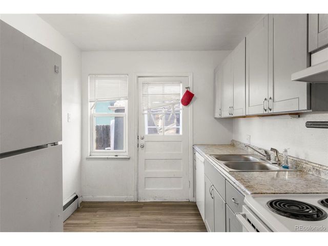 8967 W 54th Pl, Arvada, CO 80002