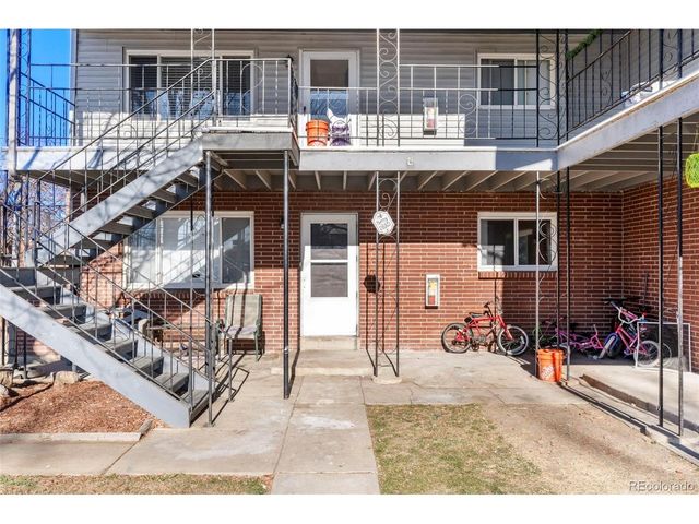 8967 W 54th Pl, Arvada, CO 80002