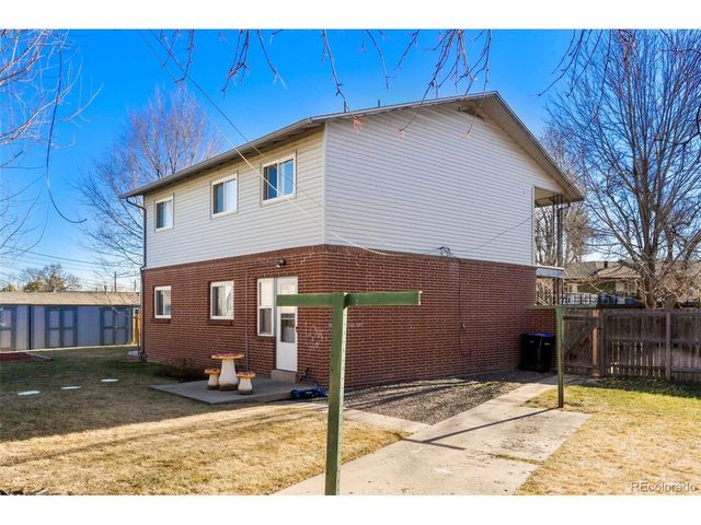 8967 W 54th Pl, Arvada, CO 80002